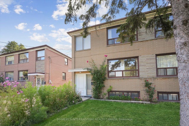 14 Burrard Road, Toronto W10