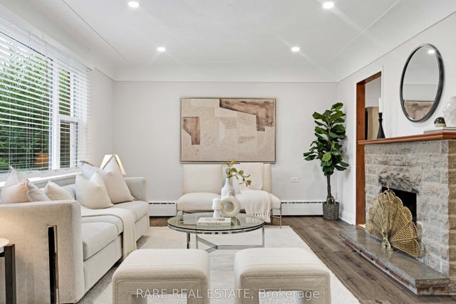 2073 Leighland Road, Burlington