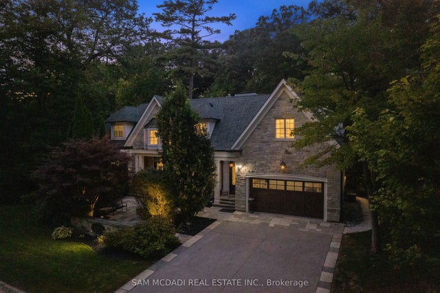 2025 Heartwood Court, Mississauga