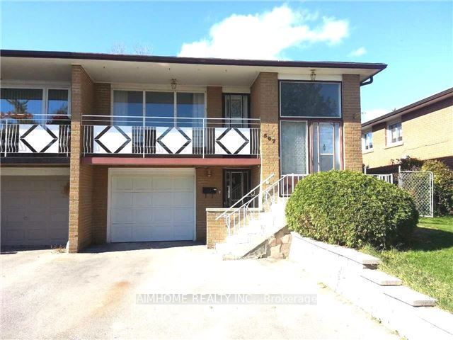 507 Fendalton Street Lower, Mississauga