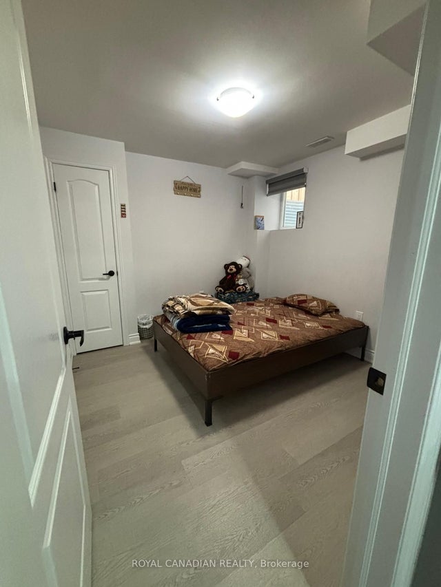 11 Fordham Road Bsmt, Brampton