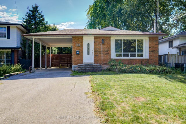 138 Osborne Crescent, Oakville