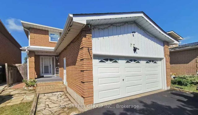 77 Toba Crescent, Brampton