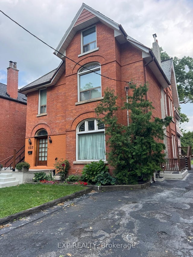 227 Evelyn Avenue Basement, Toronto W02
