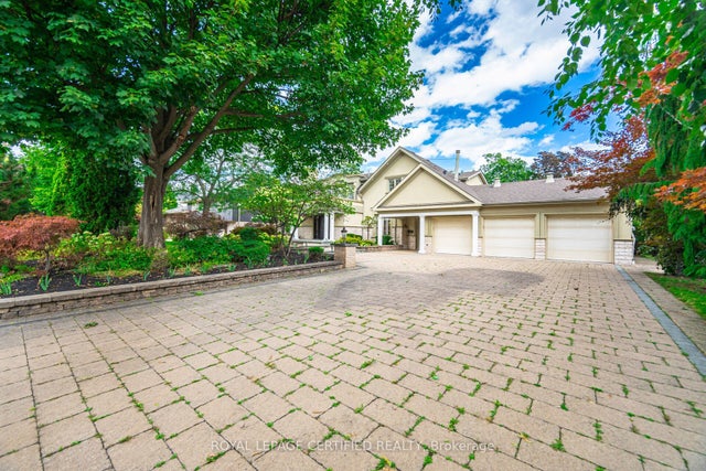 2197 Courrier Lane, Mississauga