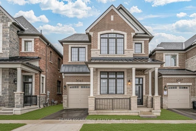 3041 William Cutmore Boulevard, Oakville