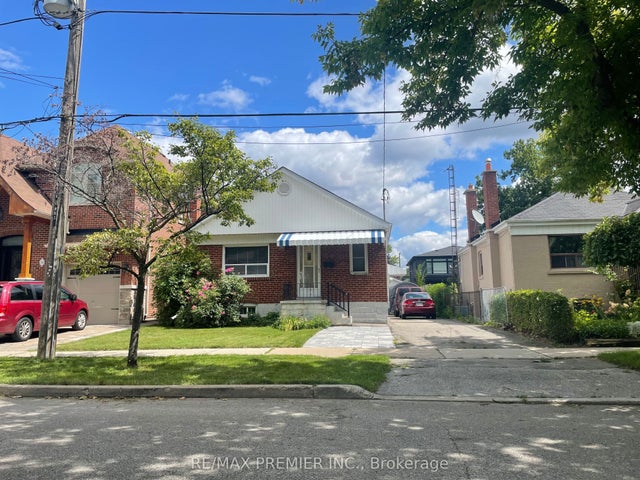 51 Portage Avenue Bsmt, Toronto W04