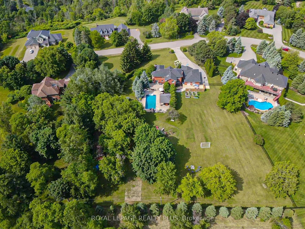 5 Coates Hill Court, Caledon