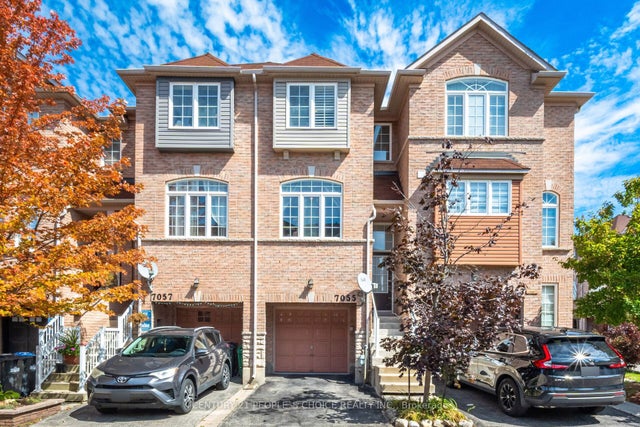 7055 Fairmeadow Crescent, Mississauga