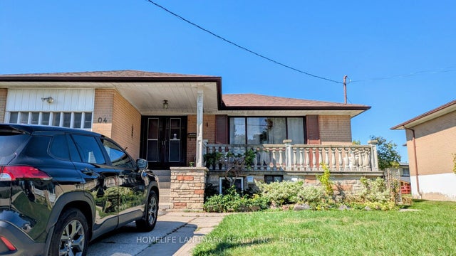 4 Derrydown Road, Toronto W05