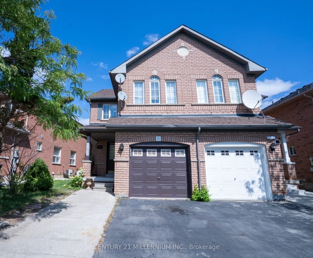 11 Blairwood Court, Brampton