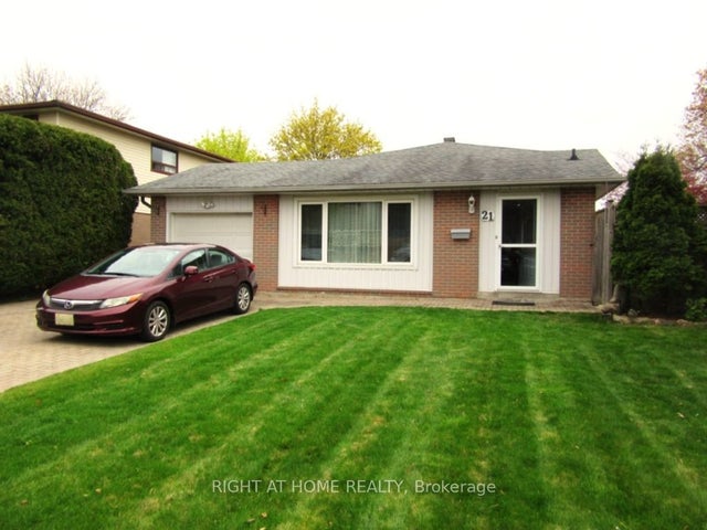21 Willis Drive, Brampton