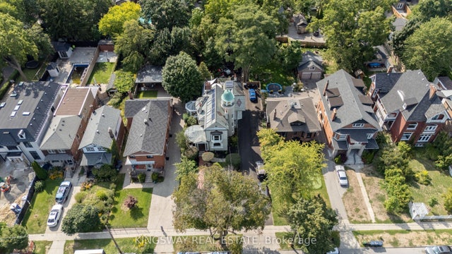 166 High Park Avenue, Toronto W02