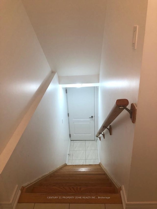 19 Angelgate Road (basement) Road E, Brampton