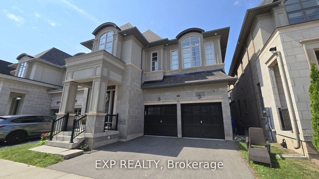 3102 Millicent Avenue, Oakville