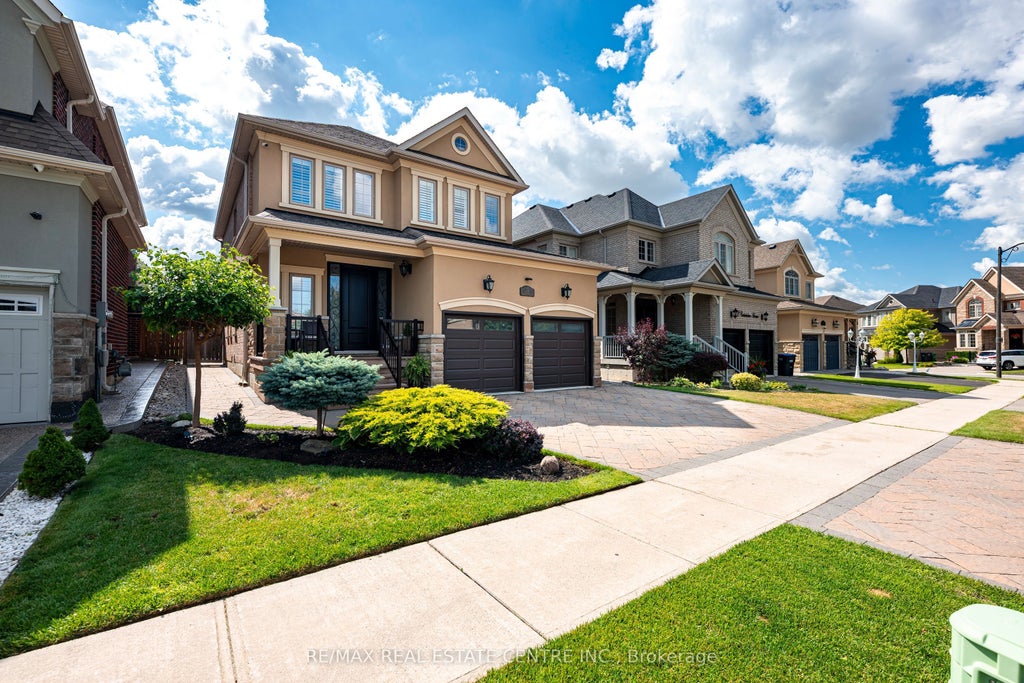 74 Cedarholme Avenue, Caledon