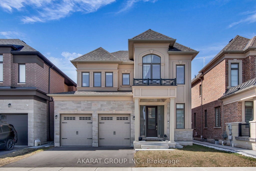 1292 Minnow Street, Oakville