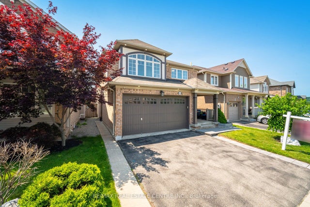 996 Savoline Boulevard, Milton