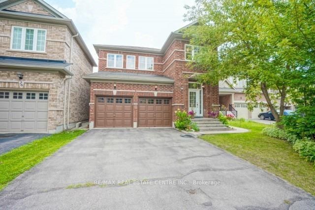 28 Stephanie Avenue A, Brampton