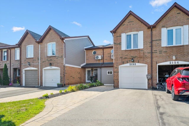 2152 Pelee Boulevard, Oakville