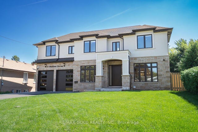 19 Maldaver Avenue, Mississauga