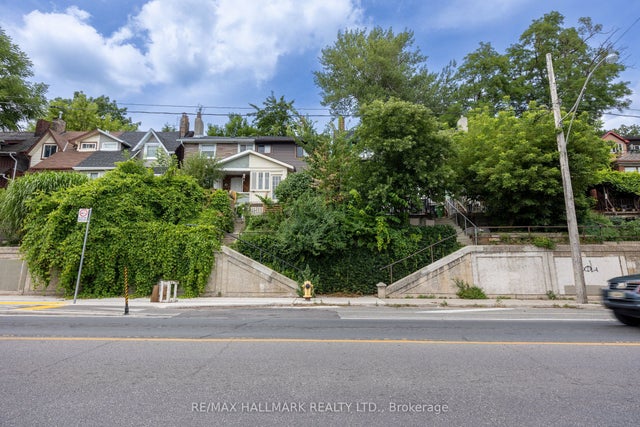 1366 Davenport Road Lower, Toronto W03