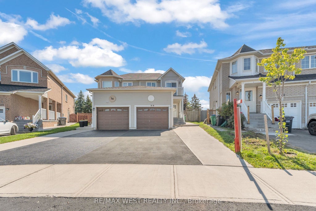32 Weather Vane Lane, Brampton