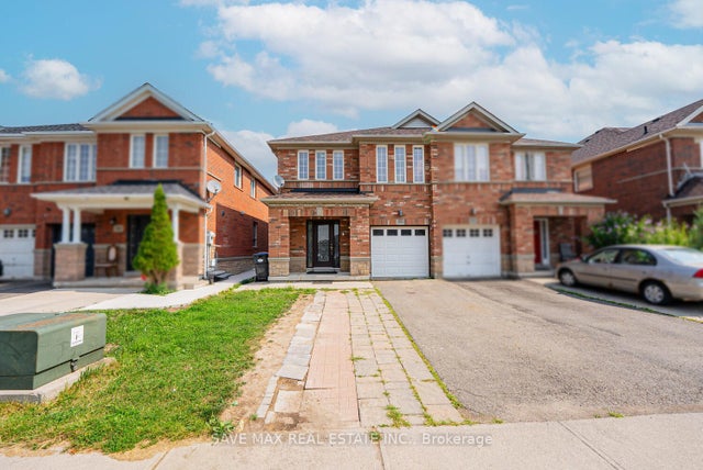 100 Bushmill Circle, Brampton