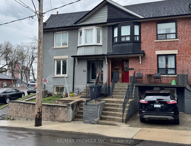 34 Mc Farland Avenue, Toronto W03