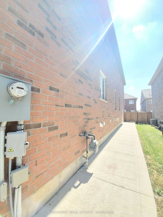 593 Remembrance Road Bsmt, Brampton