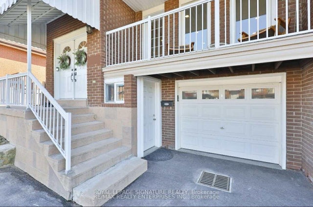 4050 Dunmow Crescent, Mississauga