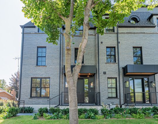 78 Trafalgar Road, Oakville