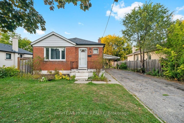 6 Melody Road, Toronto W05
