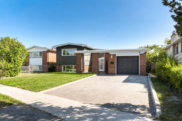 85 John Garland Boulevard, Toronto W10
