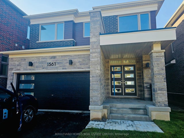 1561 Rothbury Cres Crescent, Milton