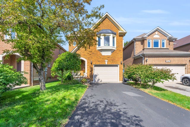 2543 Scarth Court, Mississauga