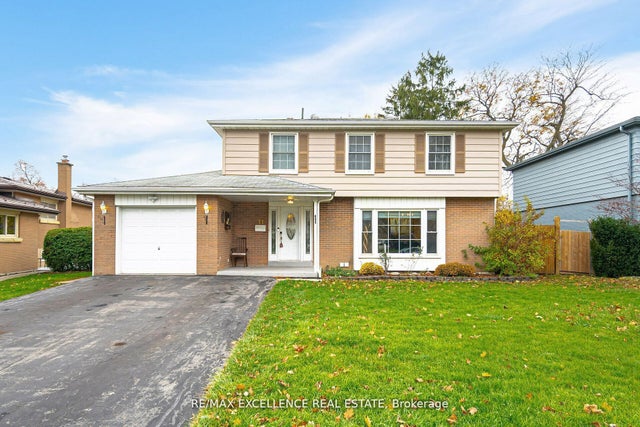 11 Crawley Drive, Brampton