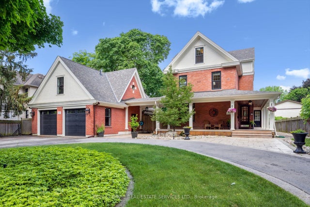 335 Lakeshore Road W, Oakville