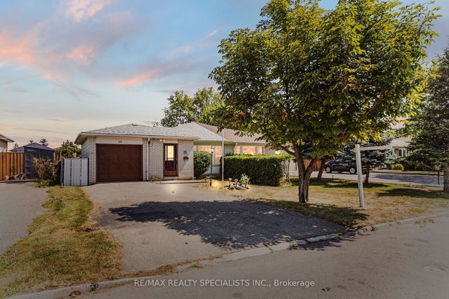 29 Edenridge Drive, Brampton