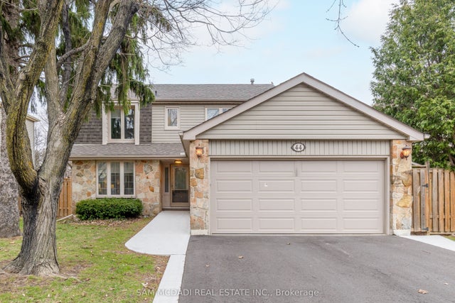 44 Madrid Crescent, Brampton
