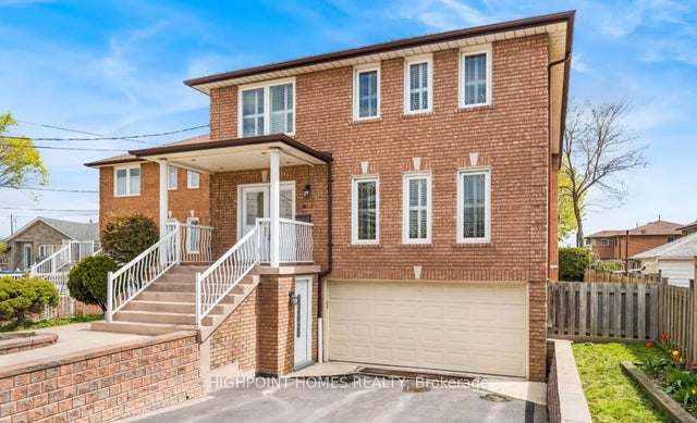 2905 Weston Road, Toronto W05