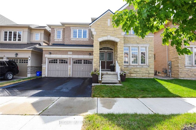 3152 Larry Crescent, Oakville