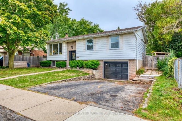 247 Kenwood Avenue, Burlington