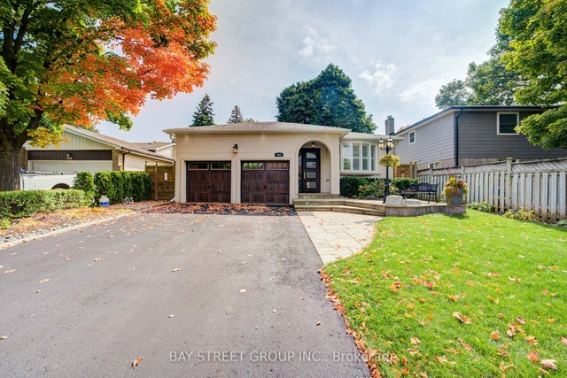 500 Tipperton Crescent, Oakville