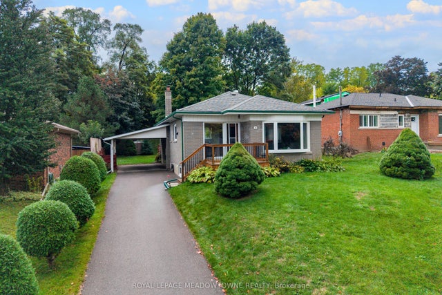 36 Hewson Crescent, Halton Hills
