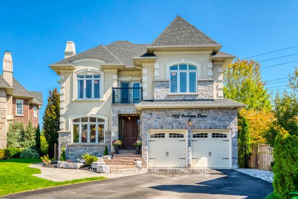 962 Fredonia Drive, Mississauga