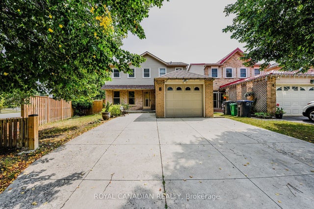 2 Mayberry Court, Brampton