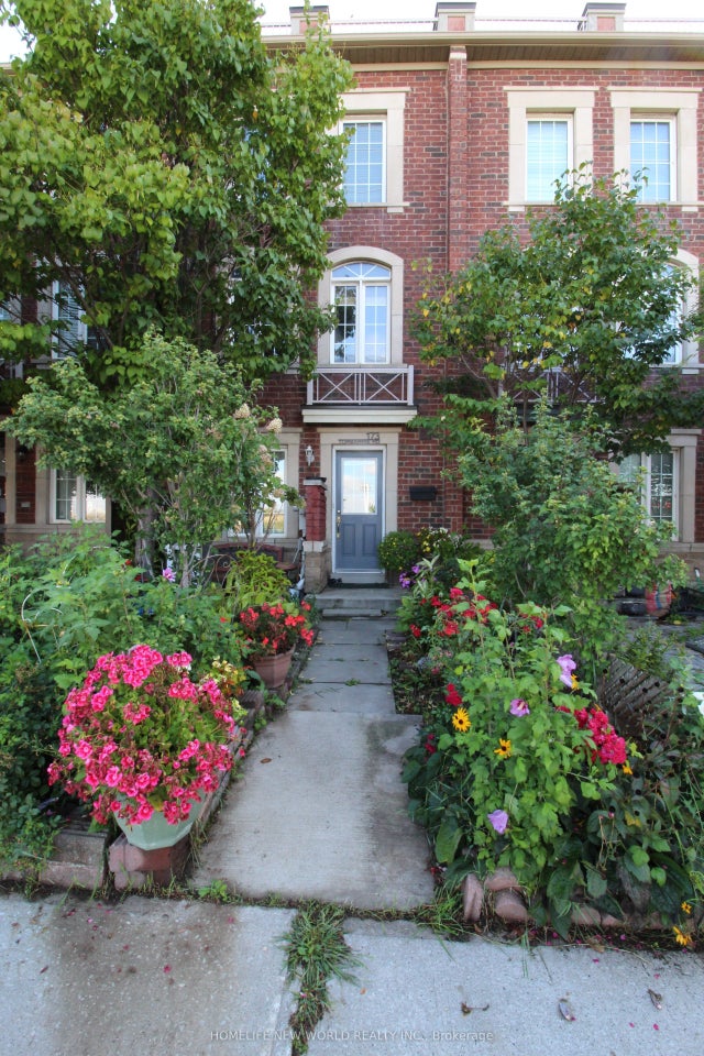 173 Torbarrie Road, Toronto W05