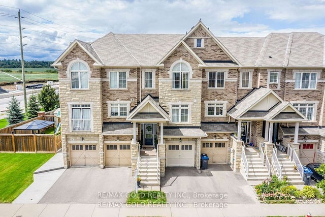 34 Rockbrook Trail, Brampton