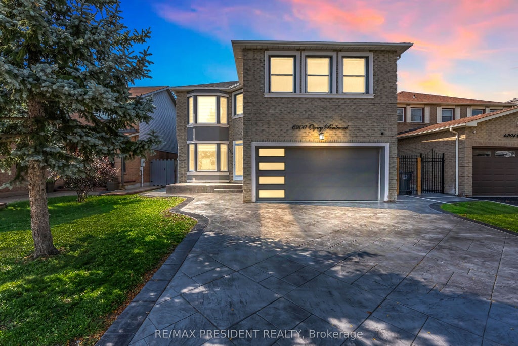 6200 Osprey Boulevard, Mississauga